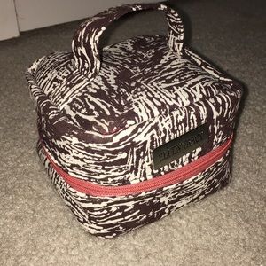 Small accessory travel bag
